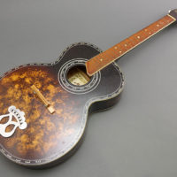 カメラ・楽器・時計　等イメージ