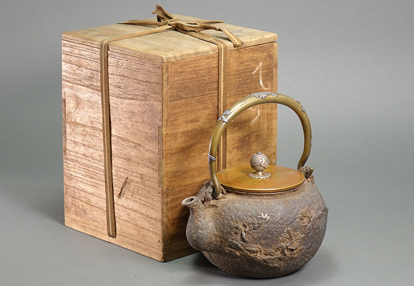 鉄瓶・銀瓶イメージ