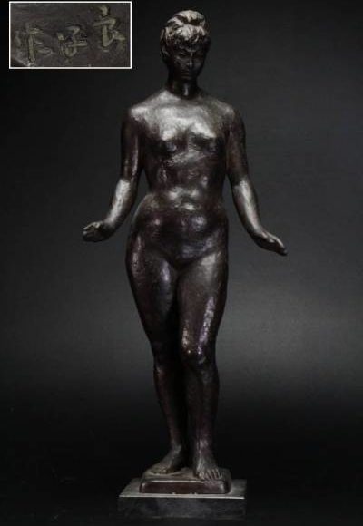 ブロンズ裸婦像