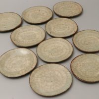 【人間国宝 島岡達三作】益子焼 地釉象嵌縄文 組皿10客