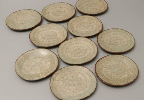 【人間国宝 島岡達三作】益子焼 地釉象嵌縄文 組皿10客