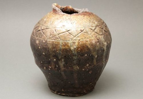 古信楽 紋様入 壷 高さ27.0cm 合箱