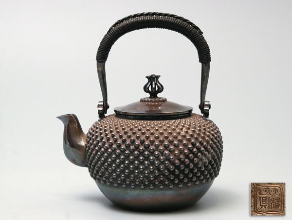 竹影堂榮眞造 銀製 透摘蓋 霰文 急須