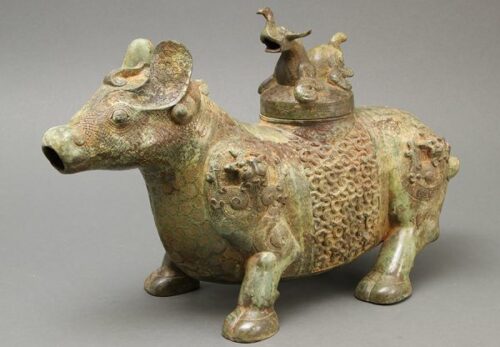 中国美術 青銅 牛形 香炉 / 時代古玩唐物金工美術香道具香爐茶道具茶室茶器香合香盒仏具