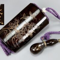 提げ物 良民銘 鳥波蒔絵 五段 印籠 剣片喰紋蒔絵 瓢箪根付 緒締