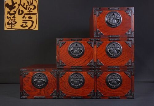 岩谷堂民芸家具 階段箪笥 たんす 欅化粧板 桐文鉄金具