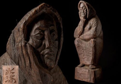 【彫刻家 瀧口政満作 希少作品一挙に出品】木彫 人物座像 アイヌ彫刻 高さ63.5cm